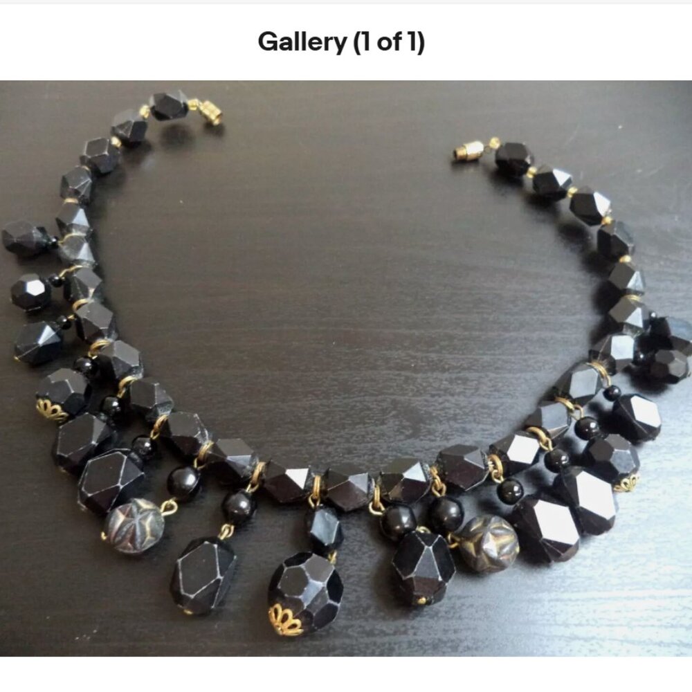 VINTAGE ESTATE BLACK BEADED CHOKER 14" NECKLACE 1974